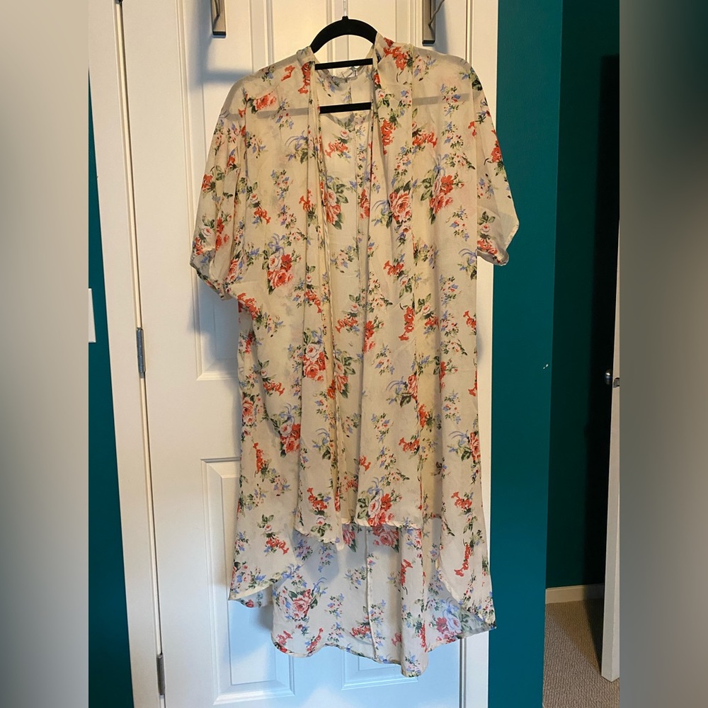 Floral kimono